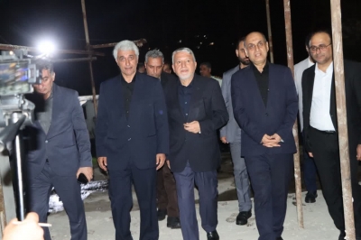 صالحی امیری وارد گیلان شد؛ بازدید وزیر گردشگری از هتل فانوس چابکسر