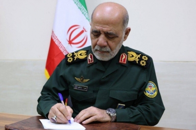 فرزندان ملت در نیروهای مسلح «دست به ماشه» آماده شلیک به قلب دشمن هستند