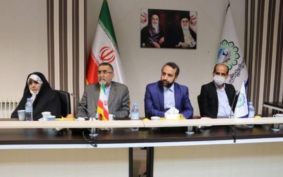 بازدید دبیرکل کمیسیون ملی یونسکو از کیاشهر؛ تبدیل بندر کیاشهر به قطب گردشگری گیلان/ موانع سرمایه‌گذاری برداشته می‌شود