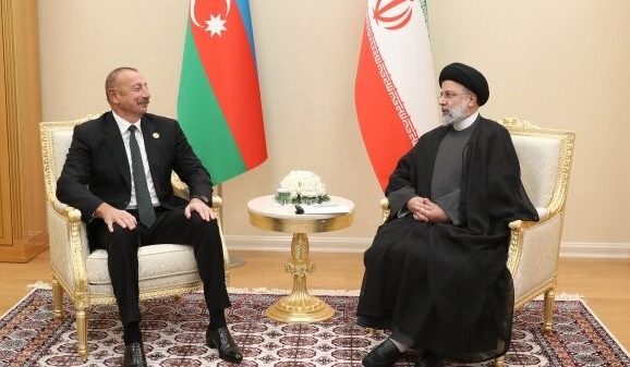 رئیسی در دیدار رئیس جمهور آذربایجان:  اجازه دخالت بیگانگان را در منطقه نمی‌دهیم|علی‌اف: به تامین منافع منطقه‌ای ایران پایبندیم