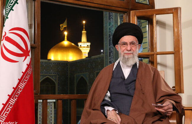 رهبر انقلاب اسلامی در پیام نوروزی: سال ۱۴۰۲؛ سال “مهار تورم و رشد تولید”|تولید یکی از کلیدهای نجات از مشکلات اقتصادی